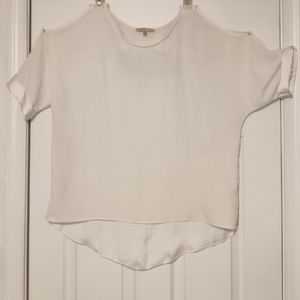 White-Blouse by Gibson(PTP 23" L 29")